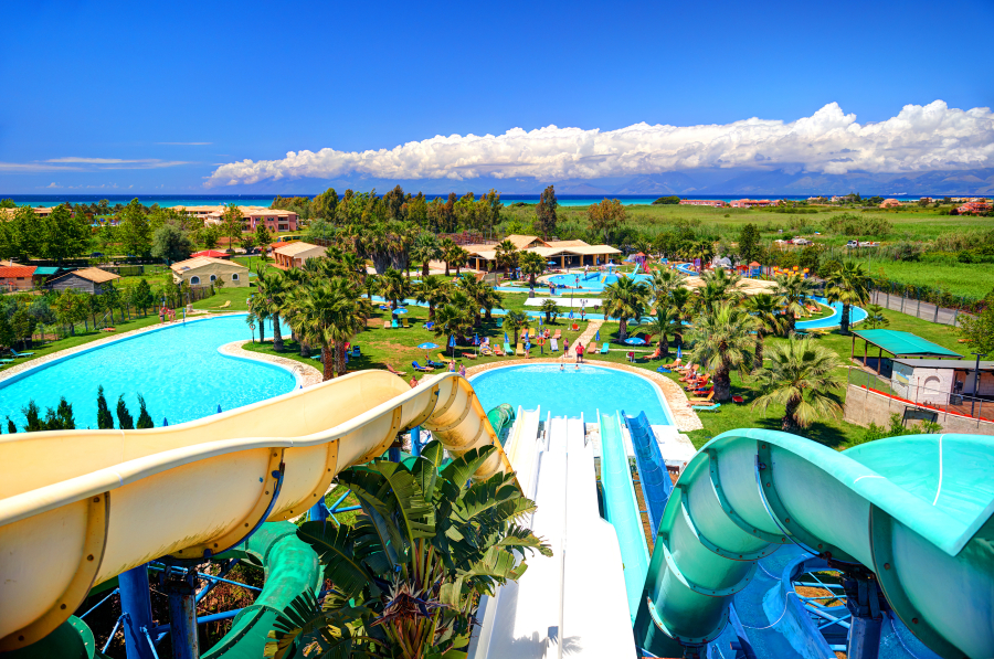 toboggan aquatique piscine Ardeche 